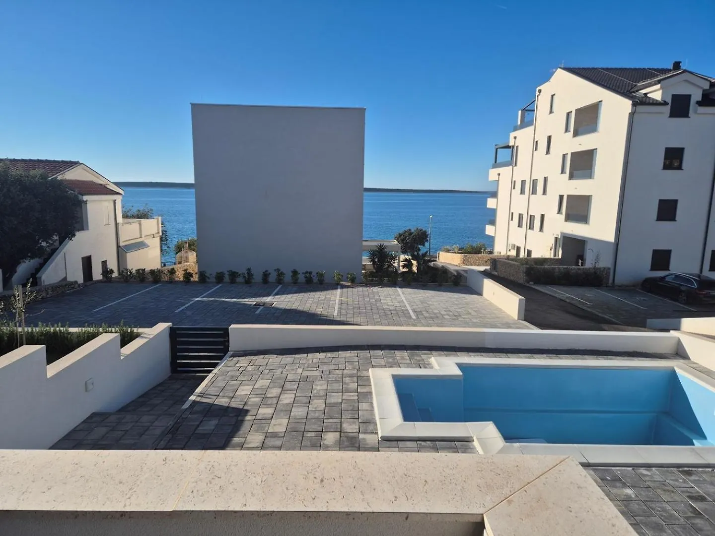 Sunshine Apartment Complex With A Pool By The Beach - Mandre, Pag 0*, Mandre