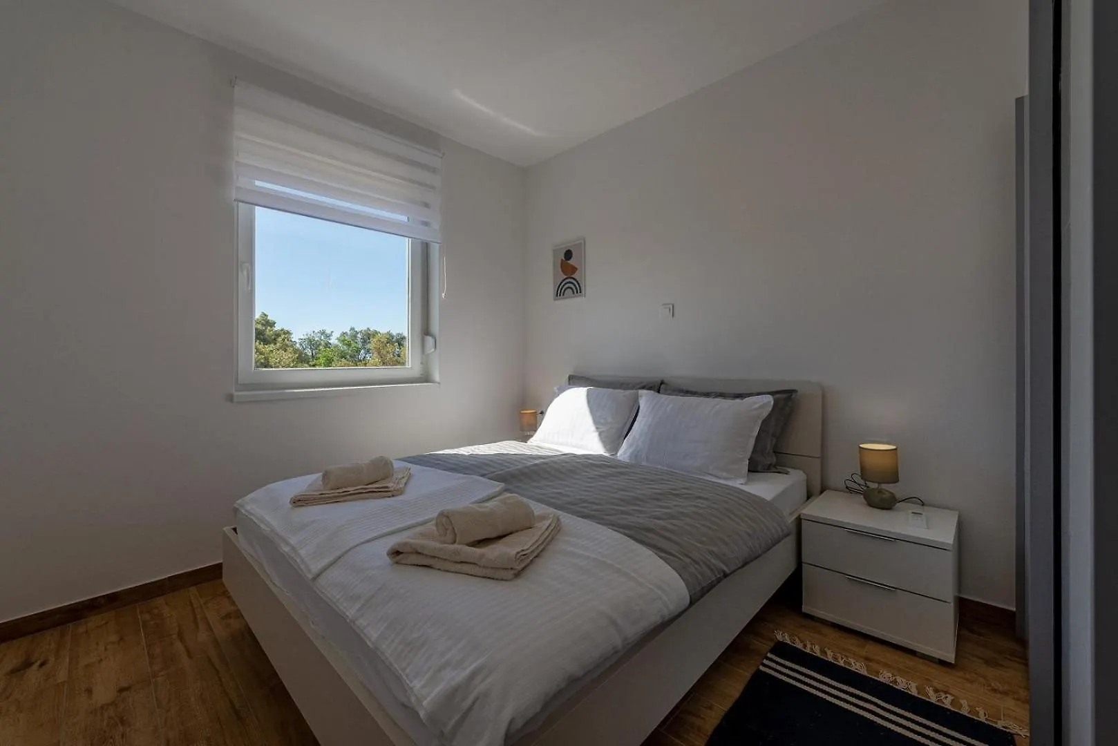 Sunshine Apartment Complex With A Pool By The Beach - Mandre, Pag Croatia